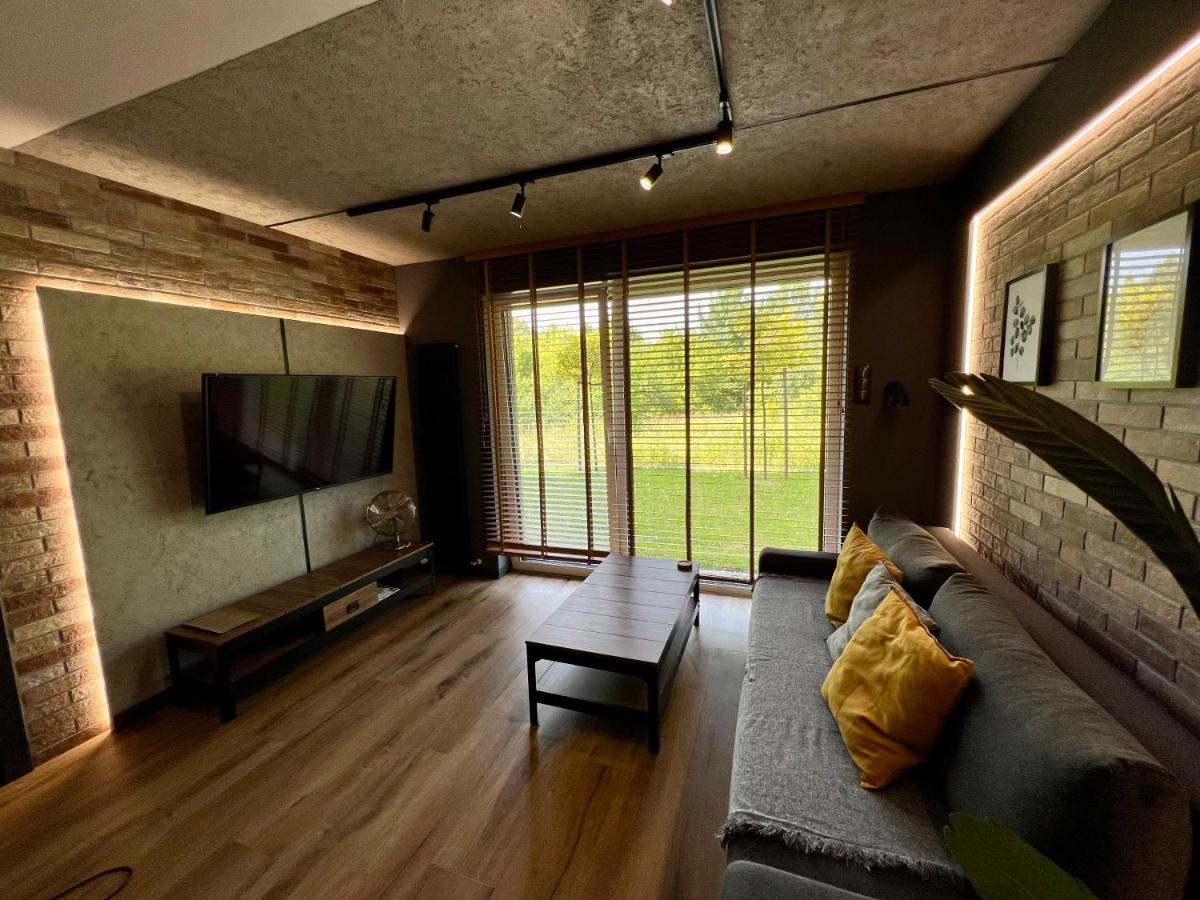 Loft Klonowa - Apartament Z Garazem Kielce Kültér fotó