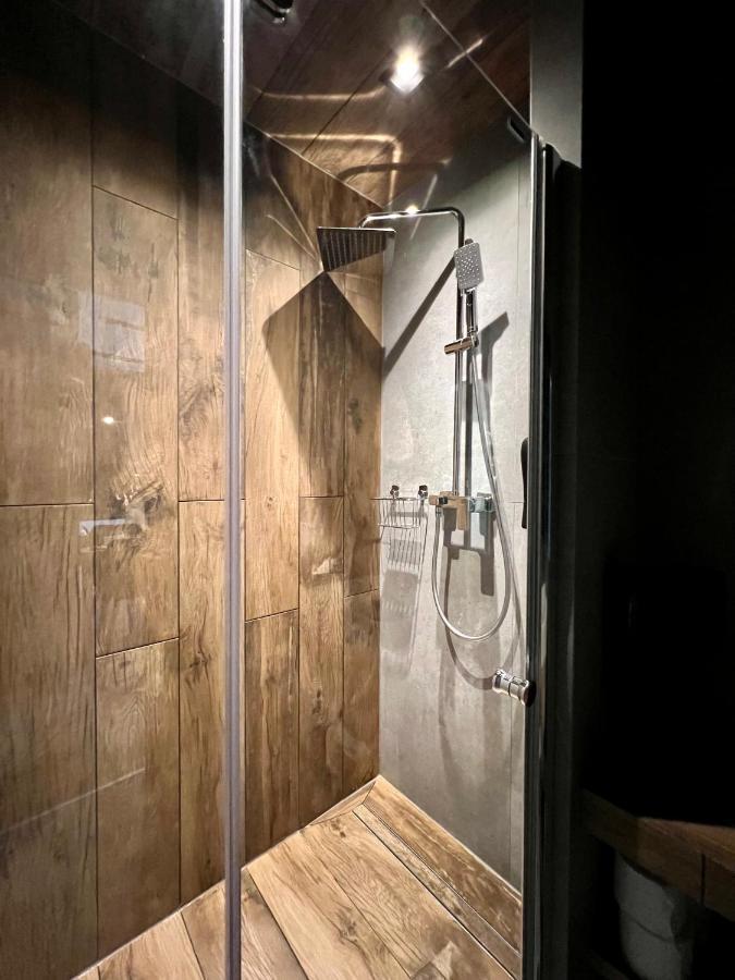 Loft Klonowa - Apartament Z Garazem Kielce Kültér fotó