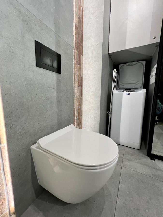 Loft Klonowa - Apartament Z Garazem Kielce Kültér fotó