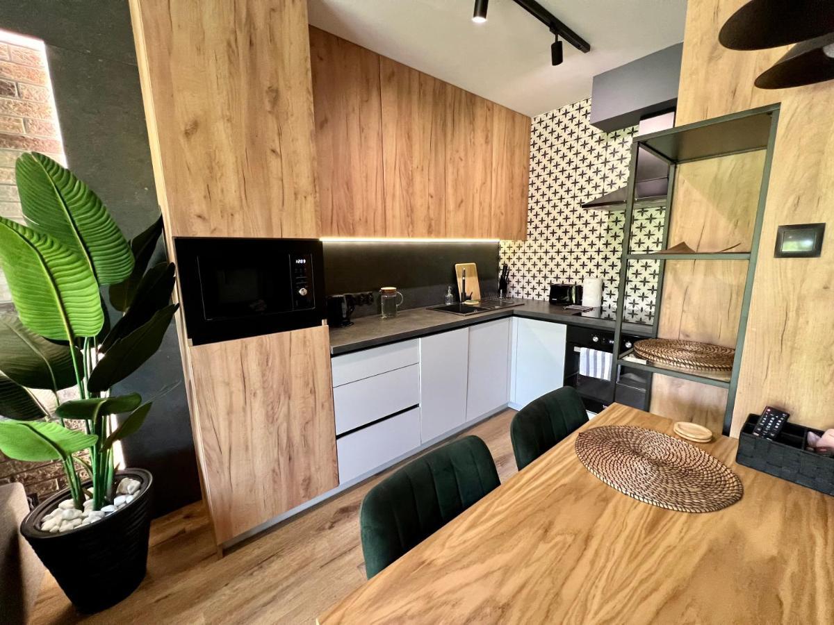 Loft Klonowa - Apartament Z Garazem Kielce Kültér fotó