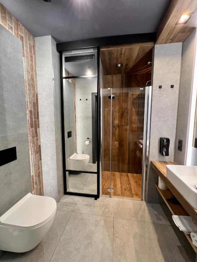 Loft Klonowa - Apartament Z Garazem Kielce Kültér fotó